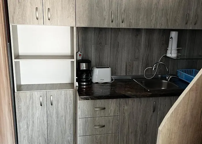 Bed & Breakfast Red Rose Tirana